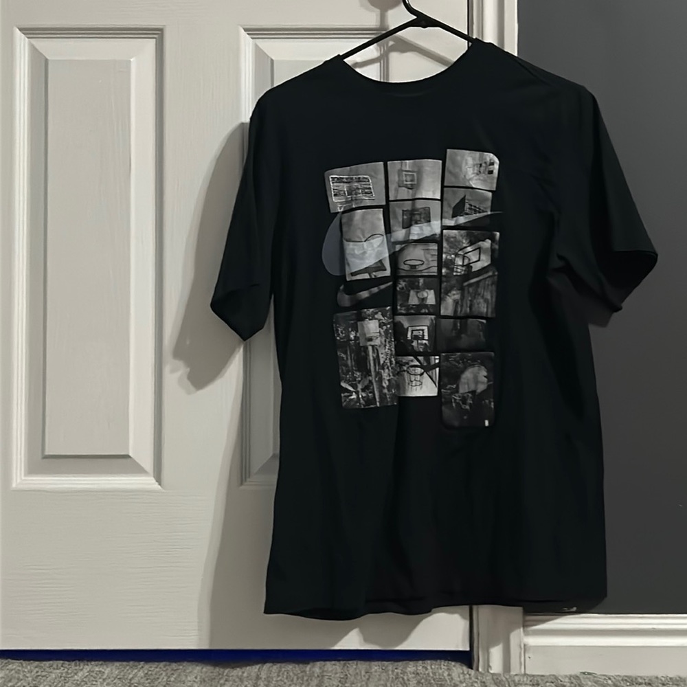 Nike Men’s Basketball Tee